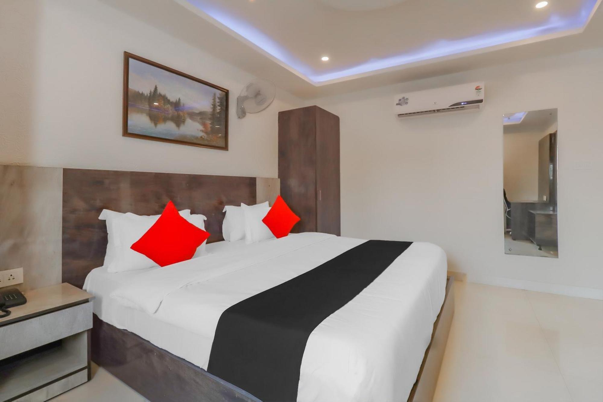 Capital O Royal Galaxy Finesse Near Phoenix Marketcity بنغالور المظهر الخارجي الصورة
